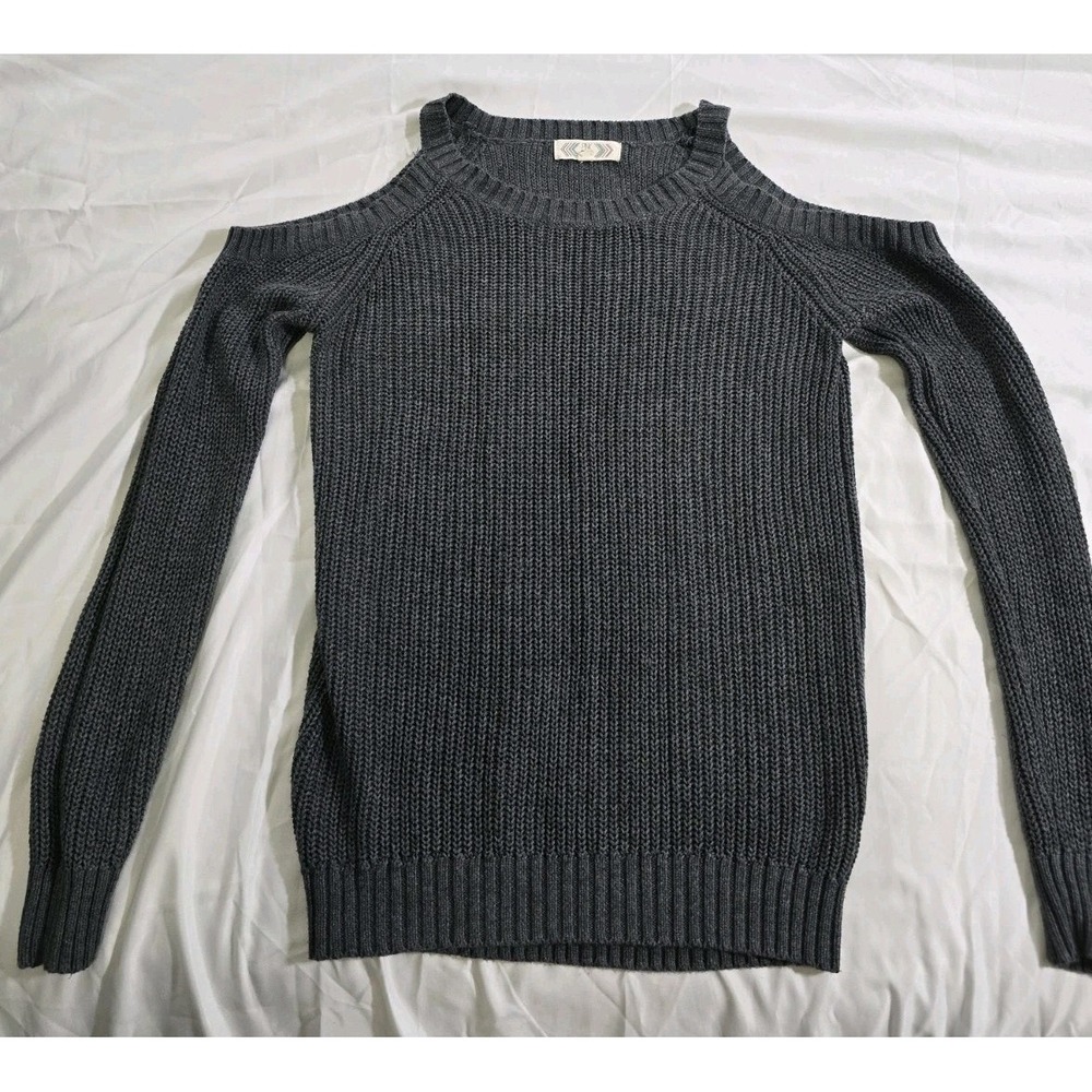 Pick Rose Cold Shoulder Sweater Gray Size Medium